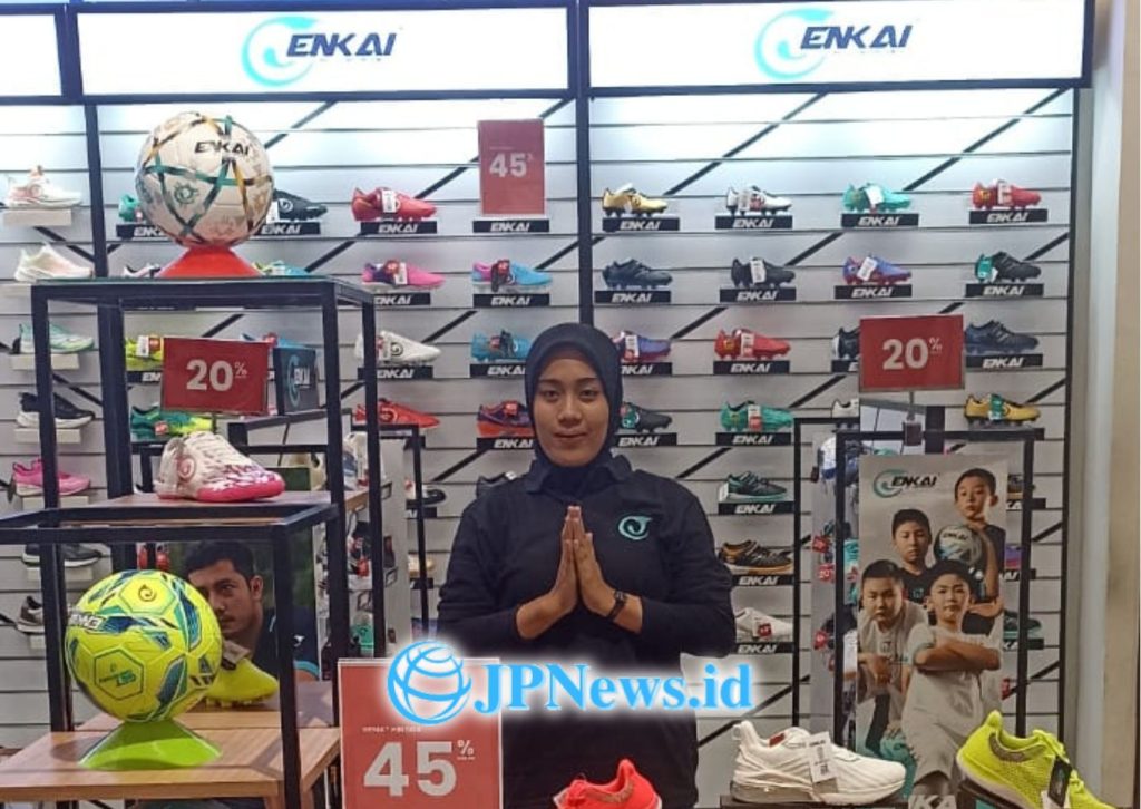 Gerai Sepatu Enkai