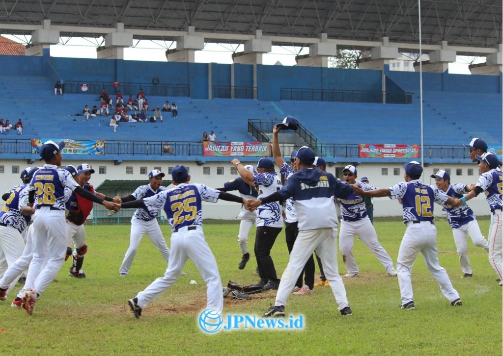 Softball Surabaya