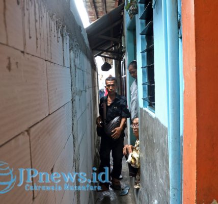 Konflik Tembok Asem Jajar